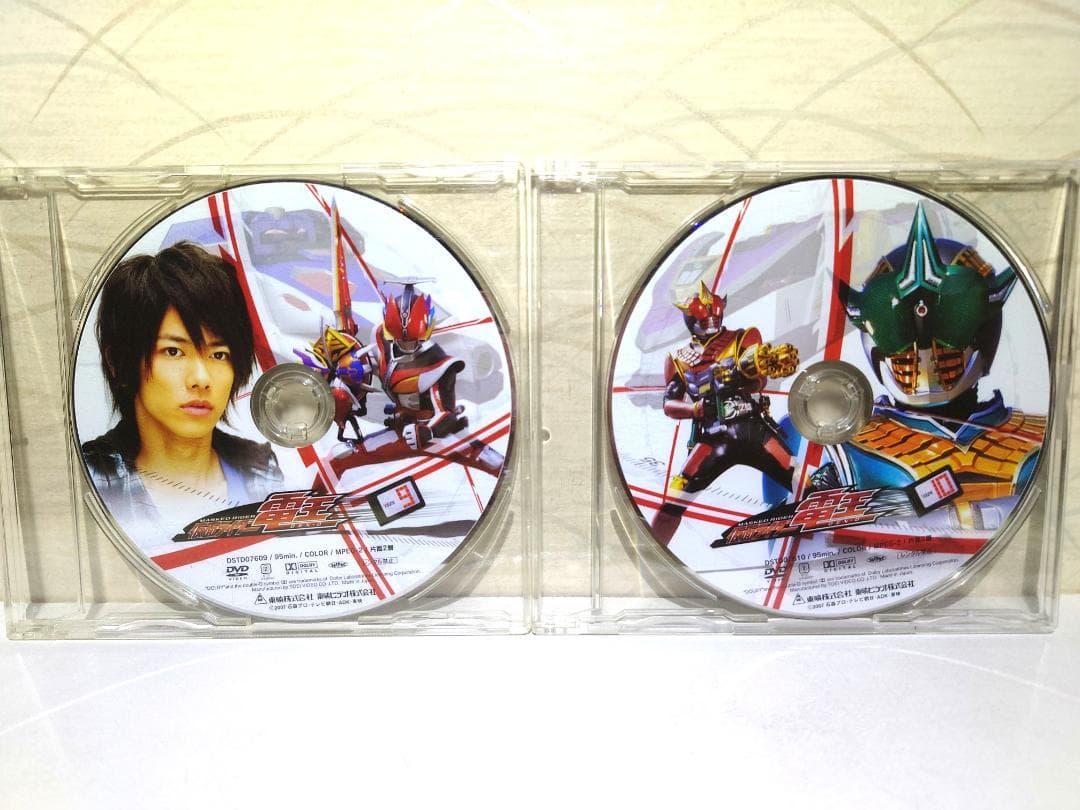 仮面ライダー電王 DVD 全巻12枚セット　1~12 佐藤健　ディスクのみ