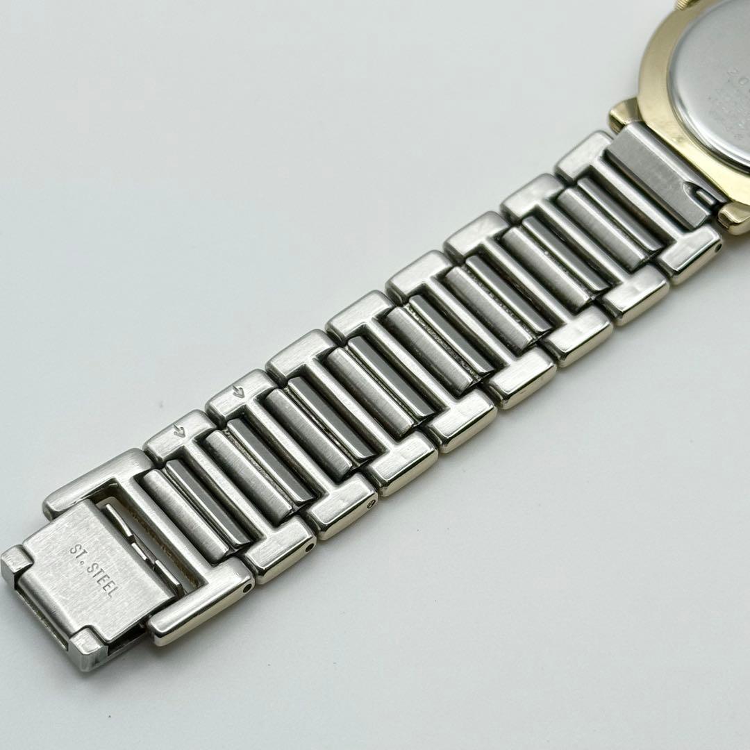 ✨新品電池・稼働✨サンローラン 腕時計 クォーツ ラウンド コンビ レディース