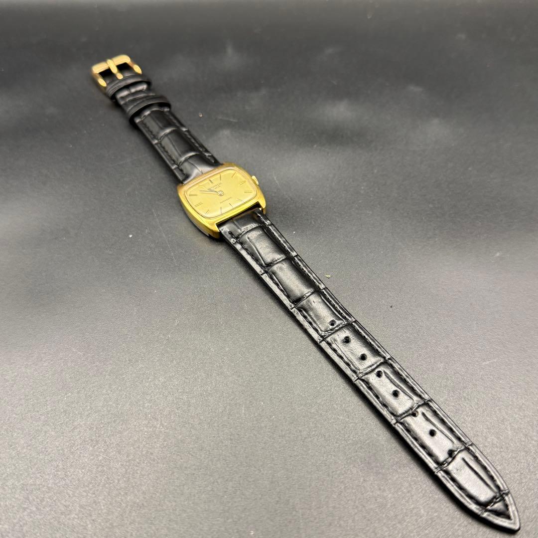 稼働品 ユニバーサル・ジュネーブ 自動巻き 角型 ゴールド文字盤 ユニセックス