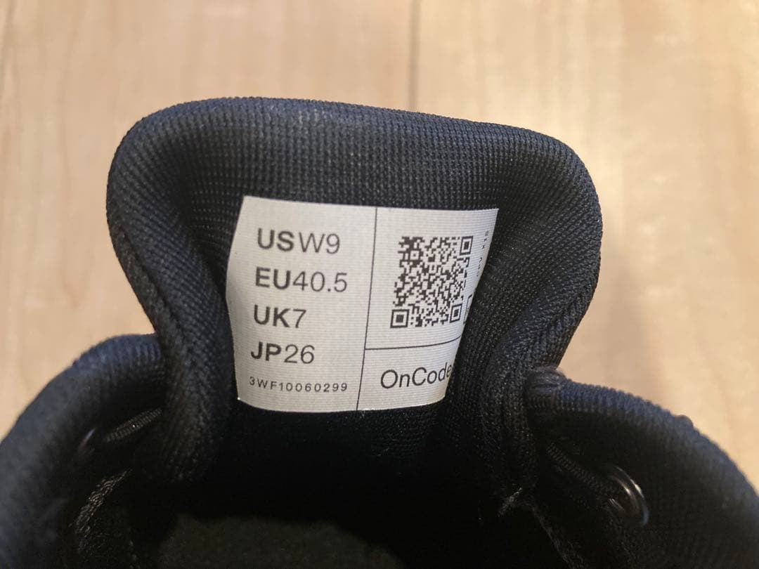 On Cloud 6 ウィメンズ Black/White サイズ26