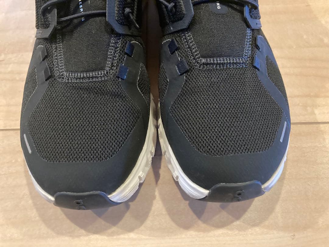 On Cloud 6 ウィメンズ Black/White サイズ26