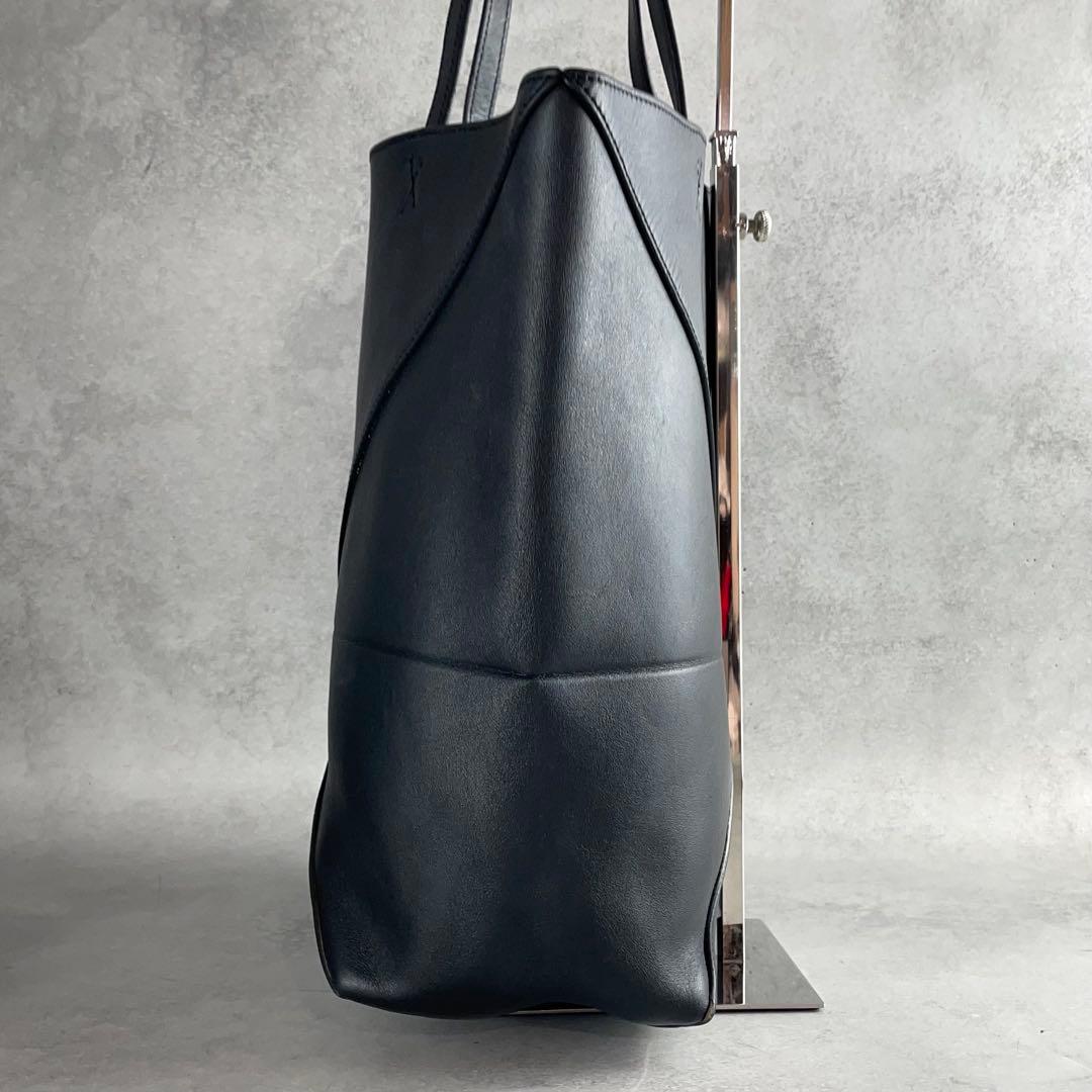 現行✨ ロエベ パズル ミディアムトート シャイニーカーフ ブラック 本革