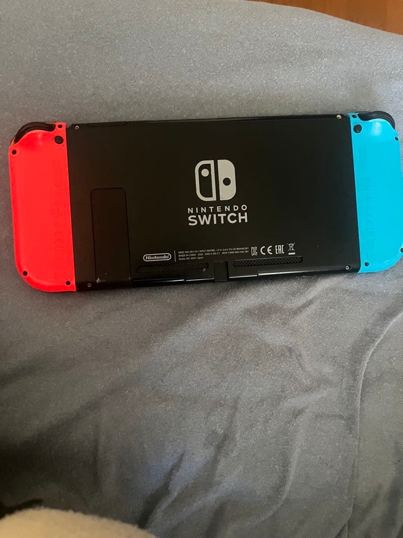 Nintendo Switch 本体 青/赤充電コード