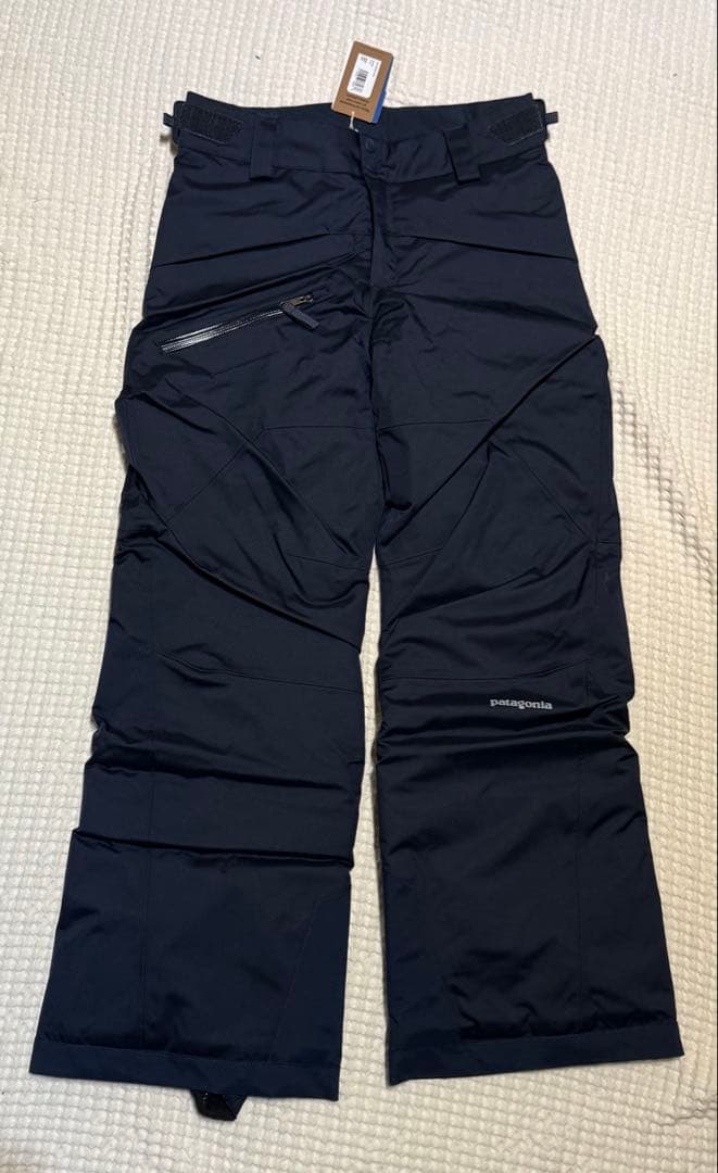 （未使用）パタゴニア【ボーイズM】スノーショットパンツ　ネイビー