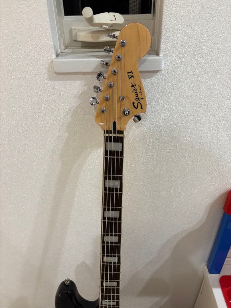 Squier by Fenderベース Classic Vibe Bass VI