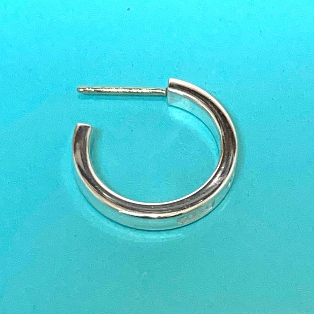 【極美品】ティファニー　ナローフープピアス　片耳　メンズ/レディース　925