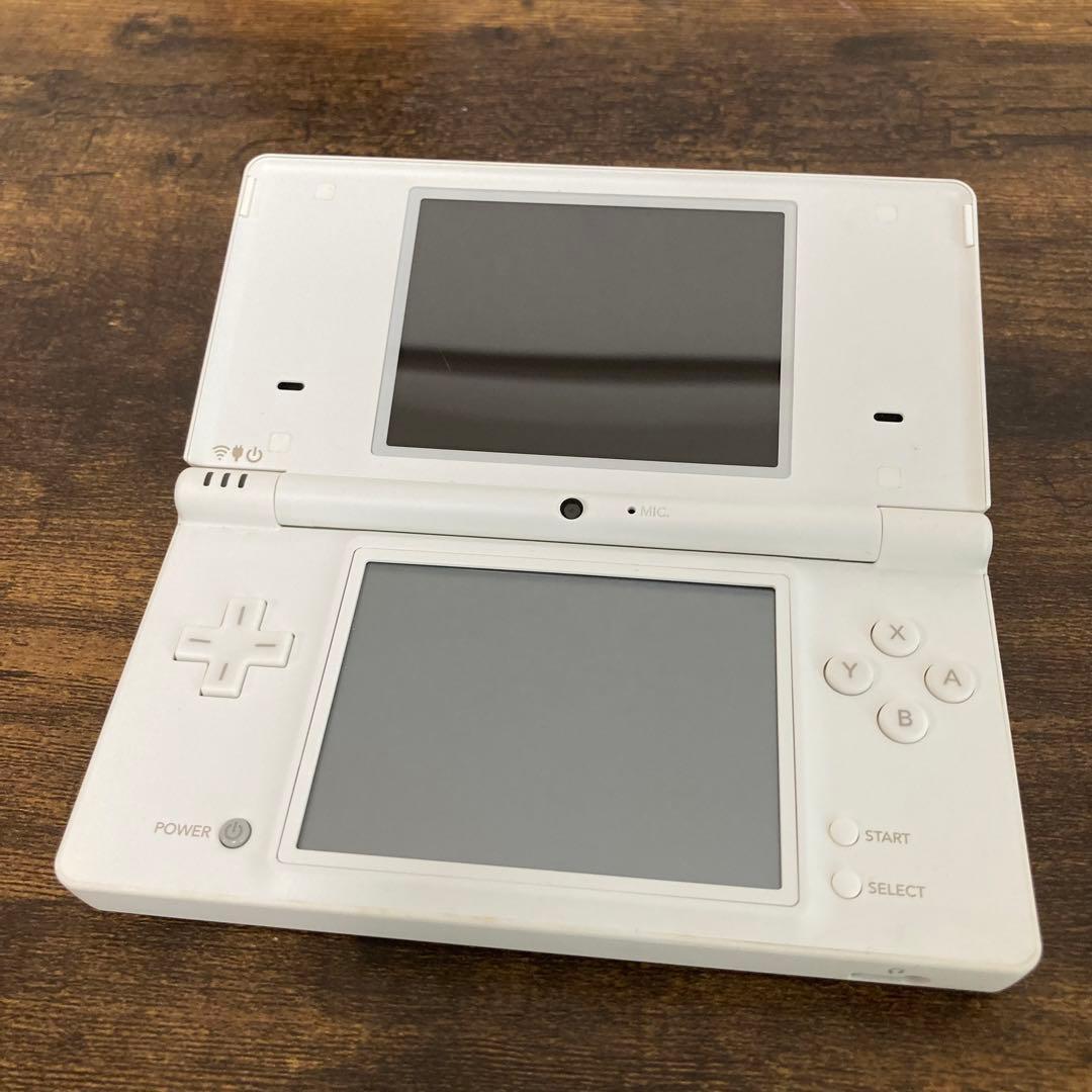完品 ポケモン ニンテンドーDSi レシラム・ゼクロムエディション ホワイト