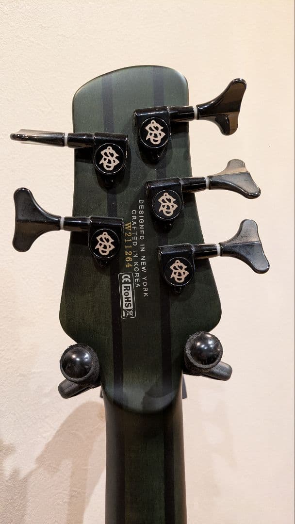 Spector NS Dimension 5 5弦ベース モスグリーン