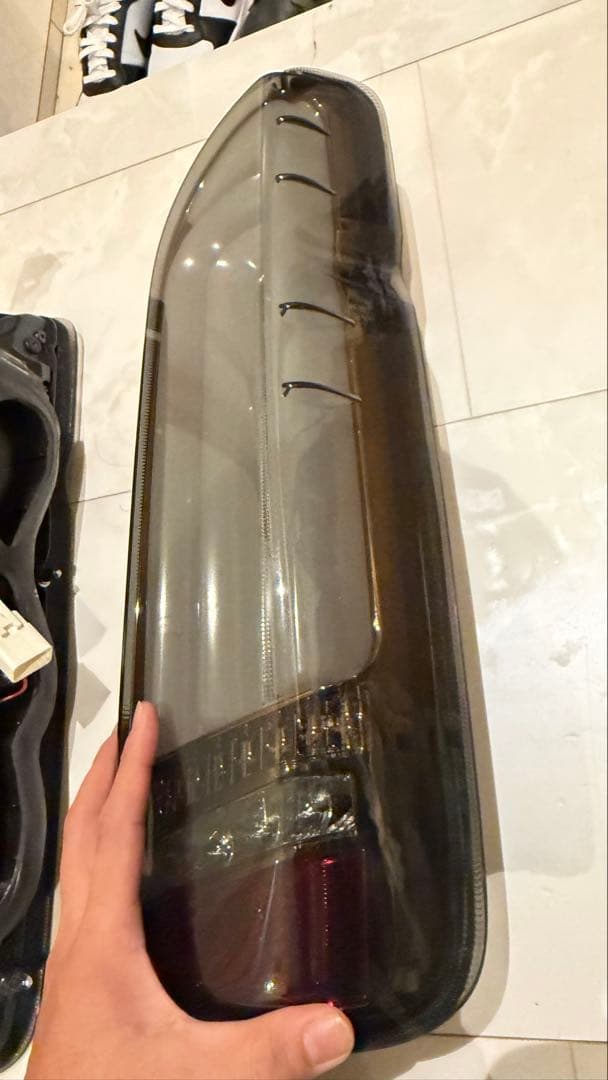 HIACE 200系 ヴァレンティULTRA Z ウルトラゼータLEDテール