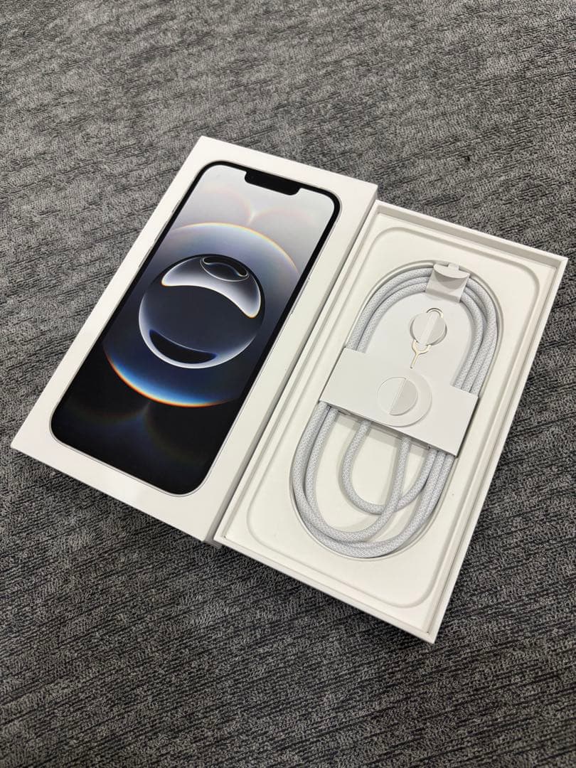 Apple iPhone16e 128GB ホワイト