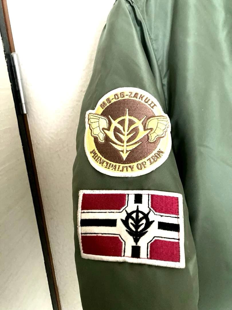 激レア ガンダム ジオン軍 MA-1 ワッペン フライトジャケット カーキ L