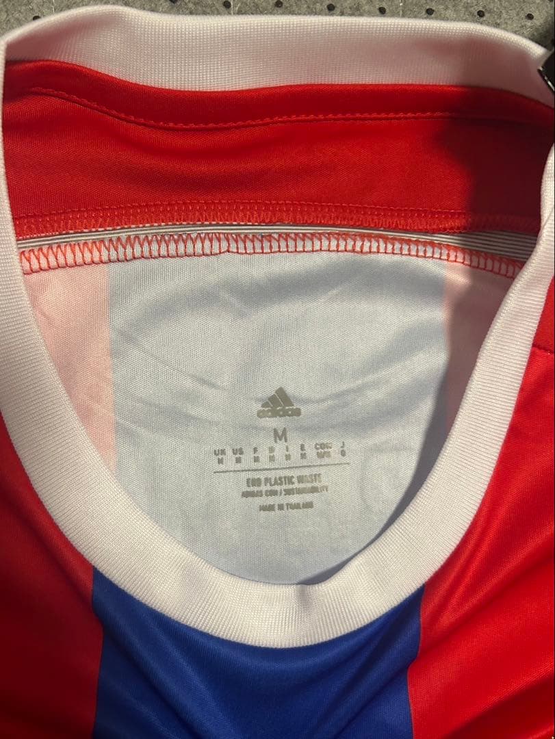 FCバイエルン・ミュンヘン LEWANDOWSKI Mサイズシャツ