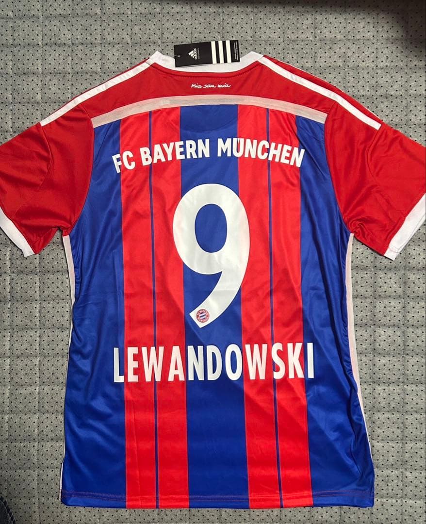 FCバイエルン・ミュンヘン LEWANDOWSKI Mサイズシャツ