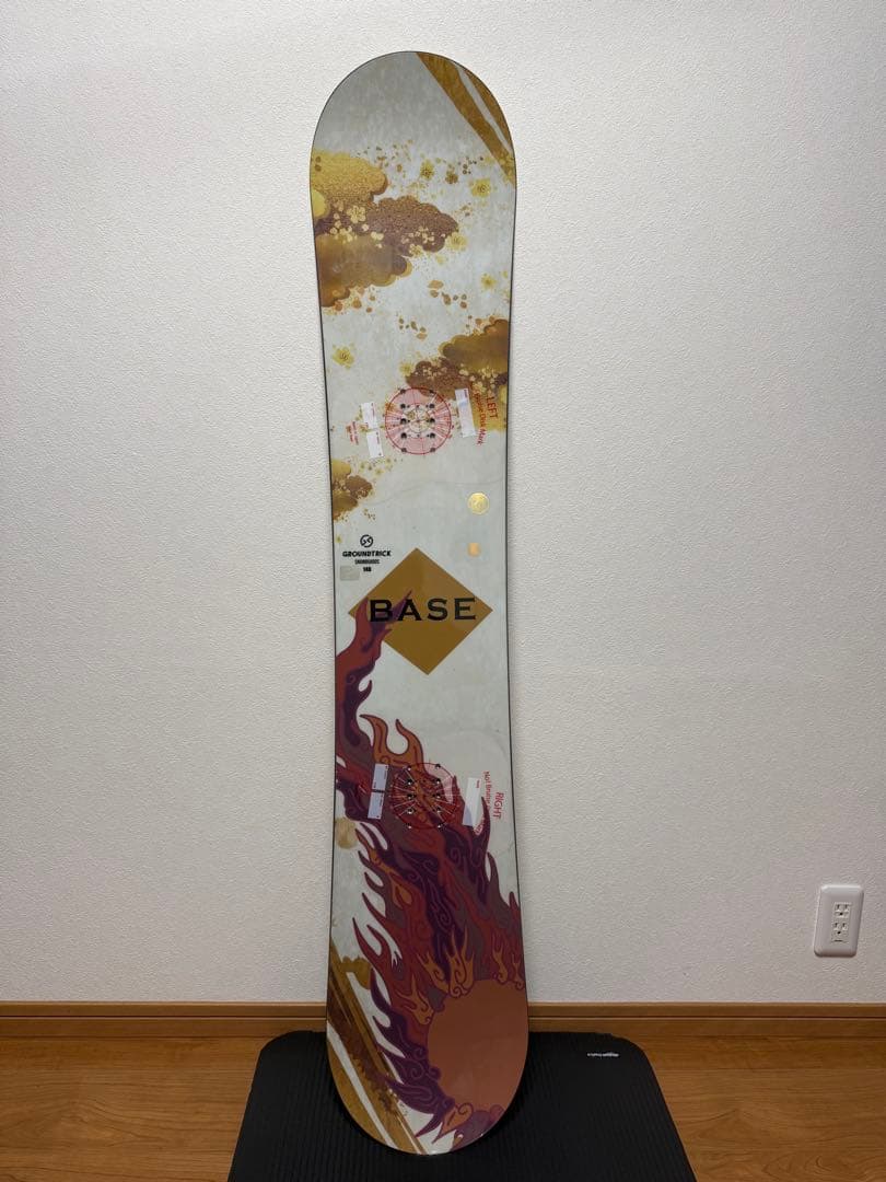 グラトリ用スノーボード板 gtbord/BASE