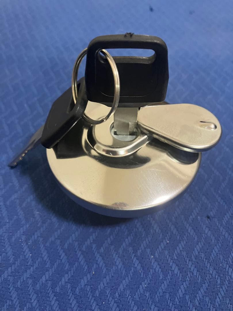 ホンダ　HONDA モンキー　タンク　メッキ　キャップ　キー　あり