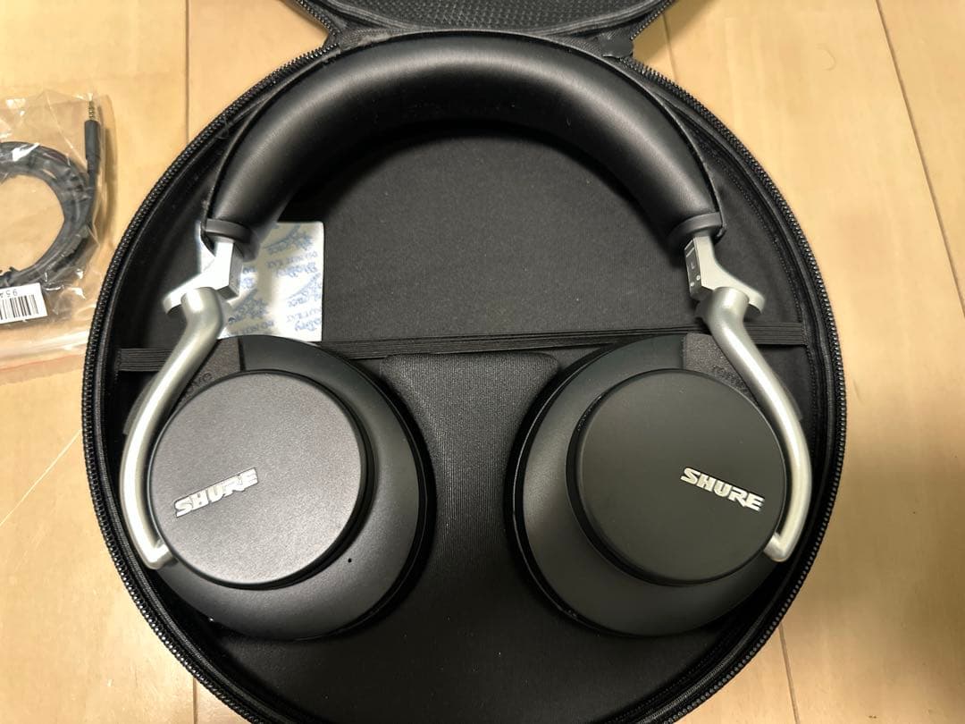 【ほぼ未使用】SHURE AONIC50 ワイヤレスヘッドホン ノイキャン