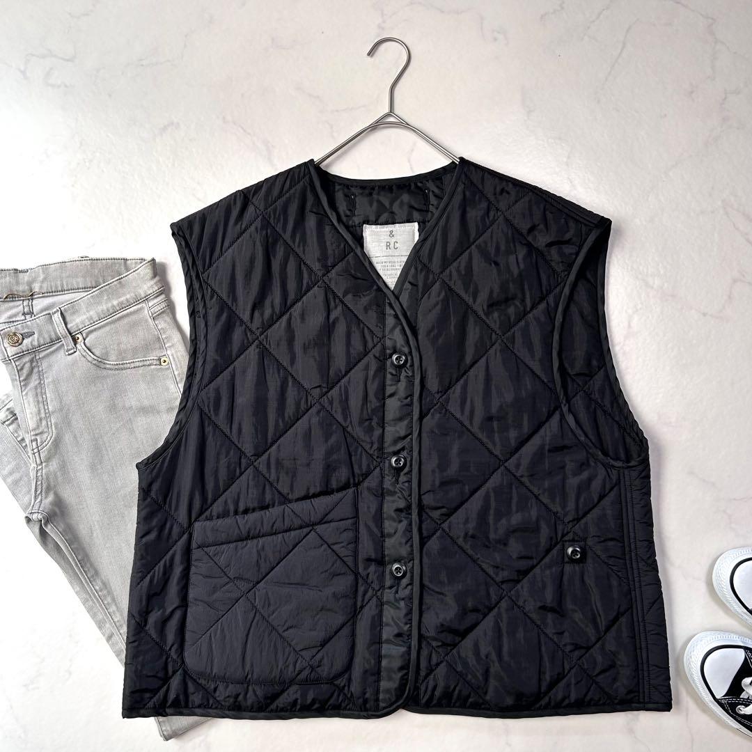 カレンソロジー /＜&RC＞キルティング ショートベスト 黒 ゆったり 人気