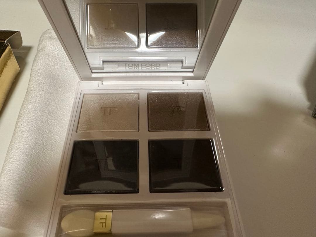 トム・フォード ビューティ アイカラークォード01ソレイユ ネージュ