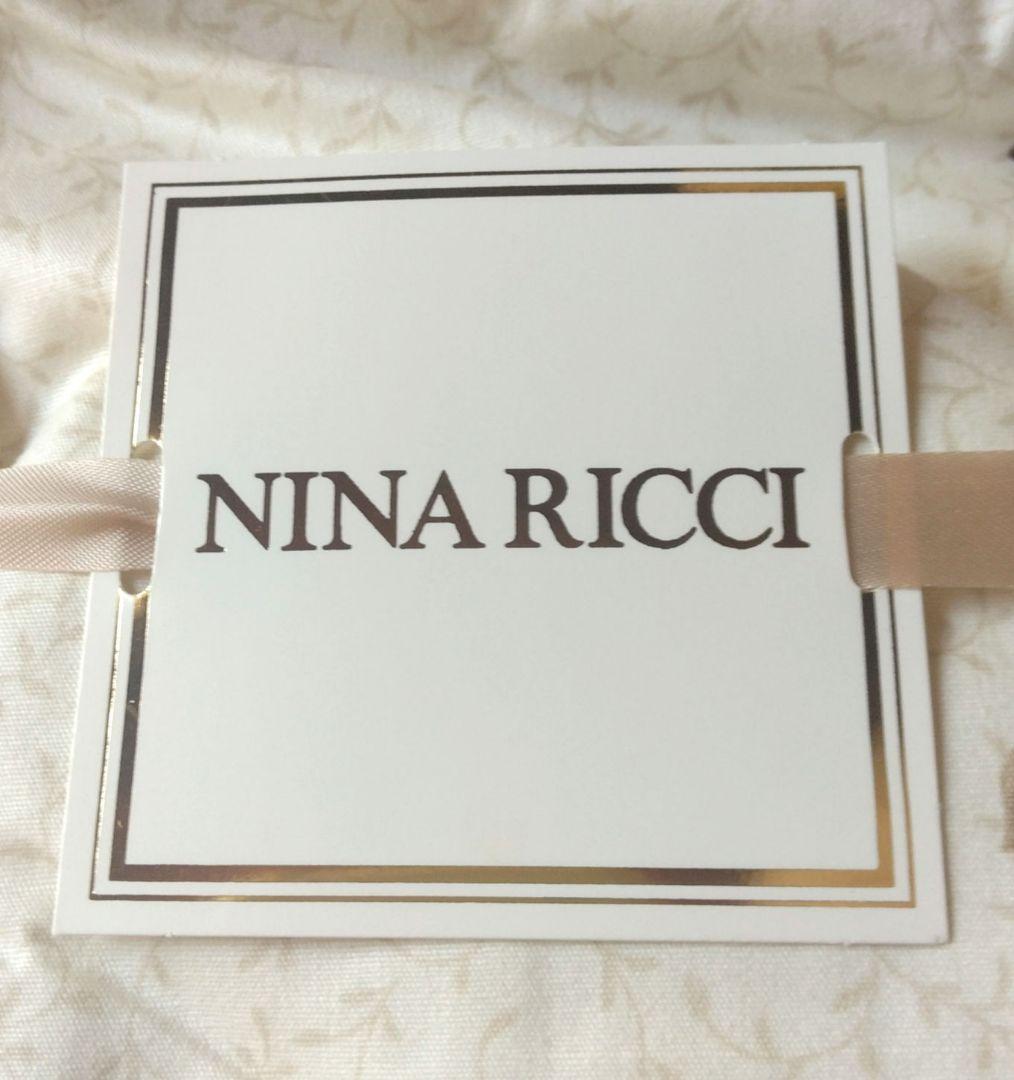 ニナリッチ　シルクわた入　肌掛けふとん　日本製