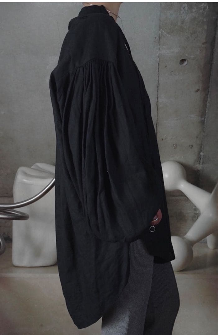 【完売品】デプト　チュニック　ブラック