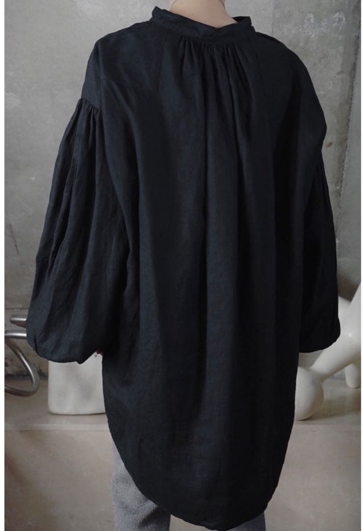 【完売品】デプト　チュニック　ブラック