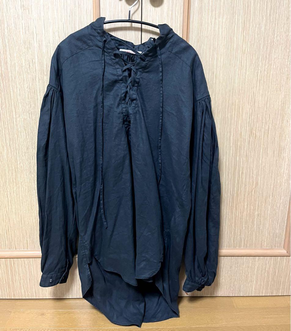 【完売品】デプト　チュニック　ブラック