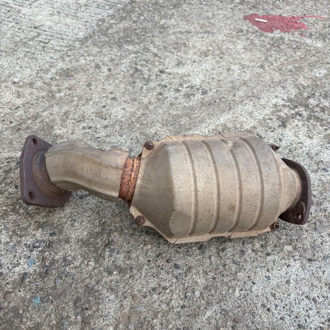 jzs171 17クラウン 純正触媒　キャタライザー jzx110