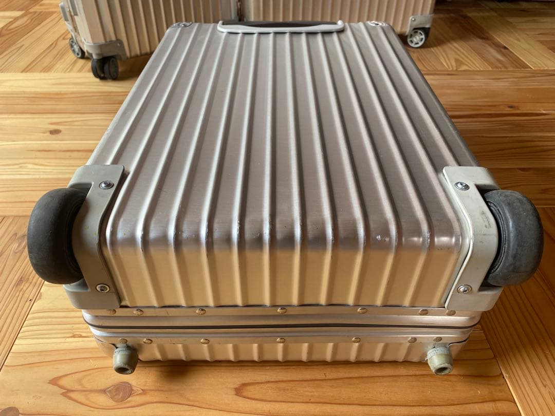 RIMOWA リモワ クラシック　2輪　機内持込
