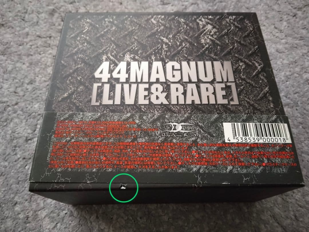 44MAGNUM [LIVE & RARE] 限定版