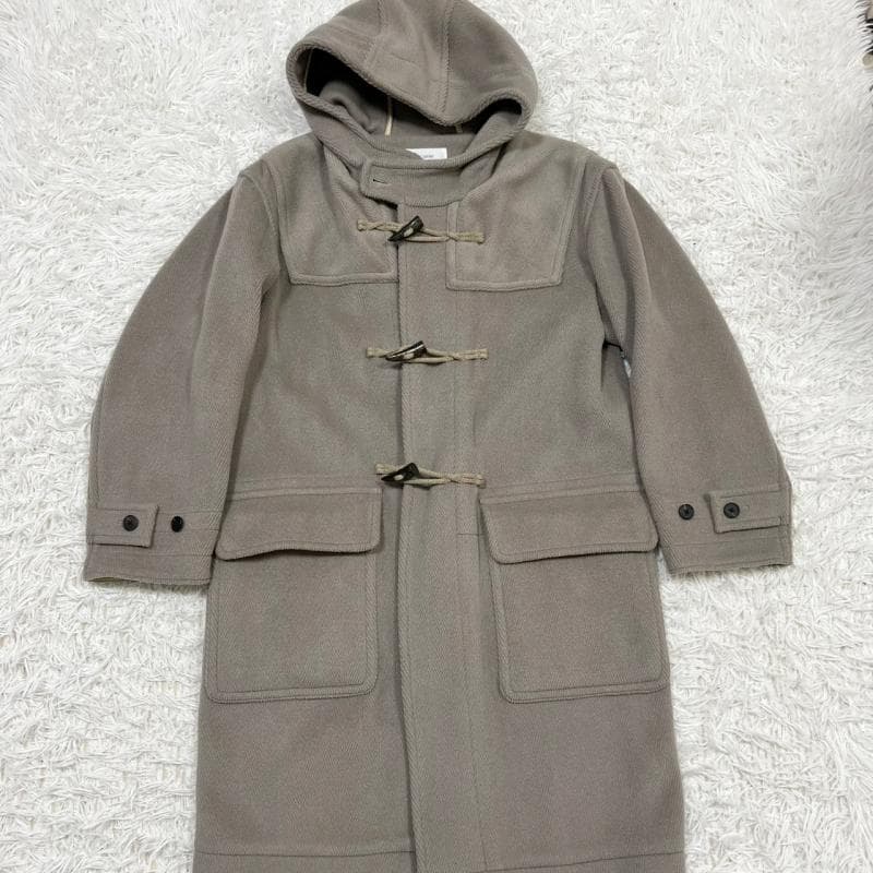 極美品 Cornier ダッフルコート グレージュ ロング丈 水牛 M