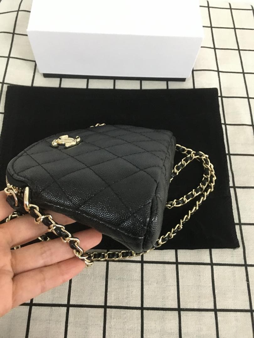 箱付き！キルティング ショルダーバッグ /ブラック