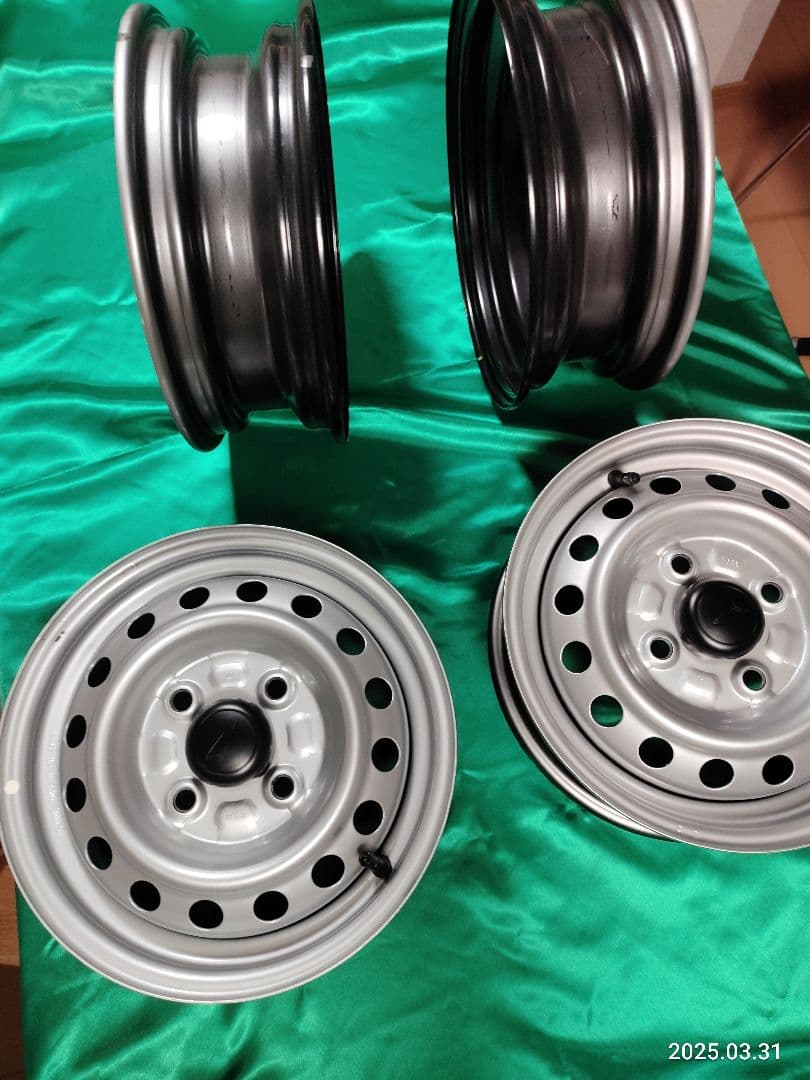 新車外し ダイハツハイゼット ジャンボ 純正スチールホイール 4個