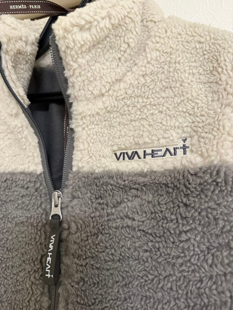 一度のみ着用 M VIVA HEART ボアフリースベスト　スカート　セット