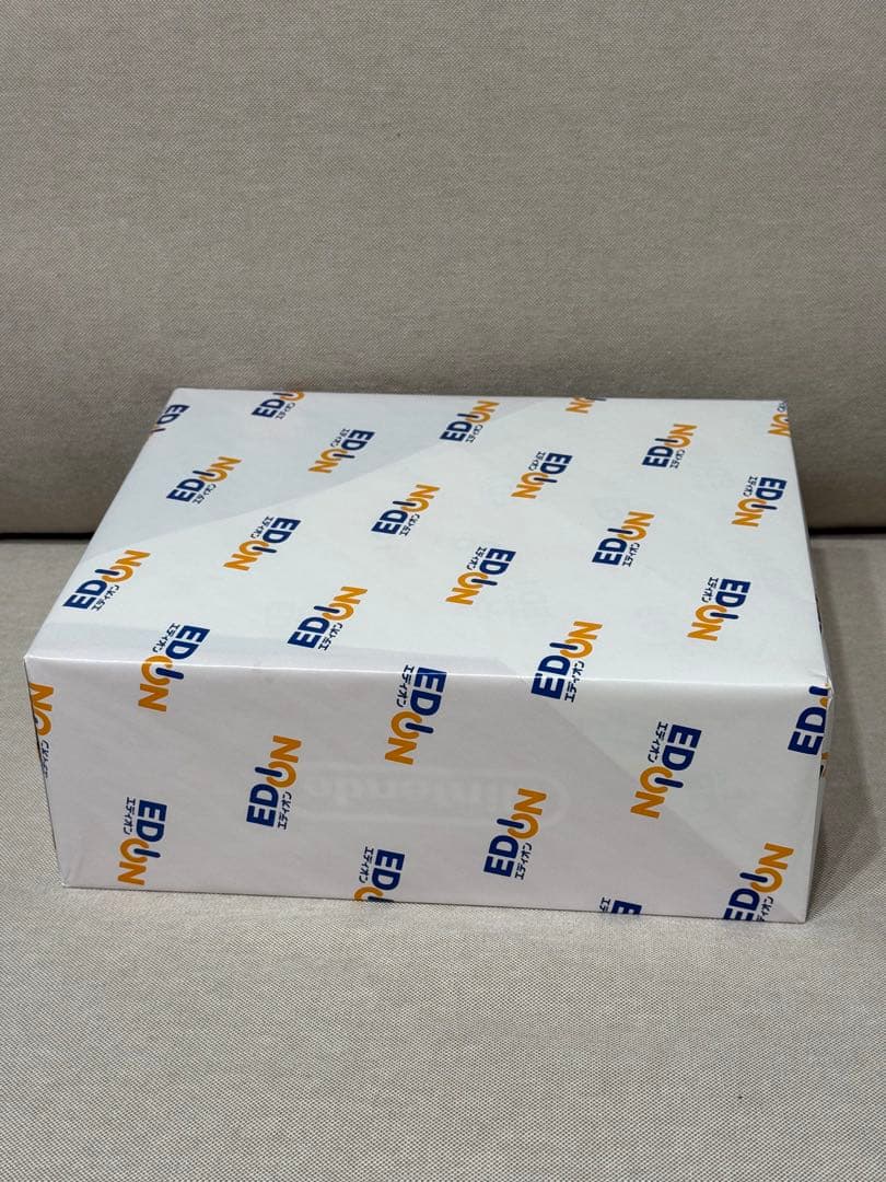 新品未使用　Nintendo Switch 本体 グレー ジョイコン付き