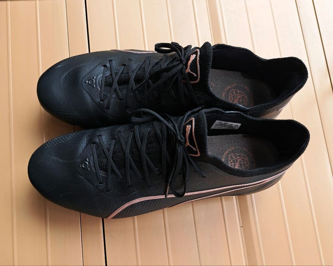 PUMA サッカー スパイク キング アルティメット FG/AG 26.5