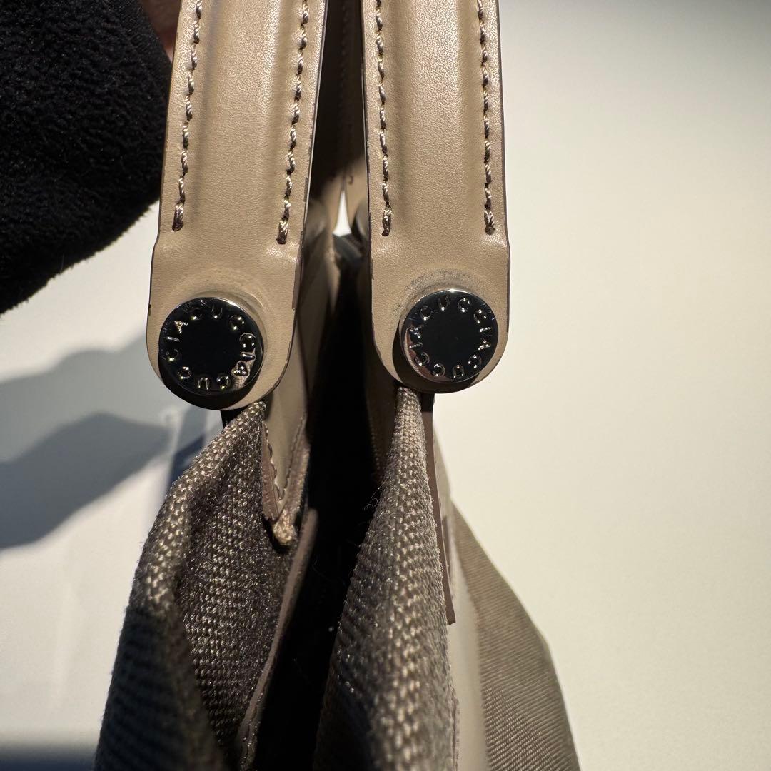 IACUCCI イアクッチ ソルベット グレージュ トート ショルダーバッグ