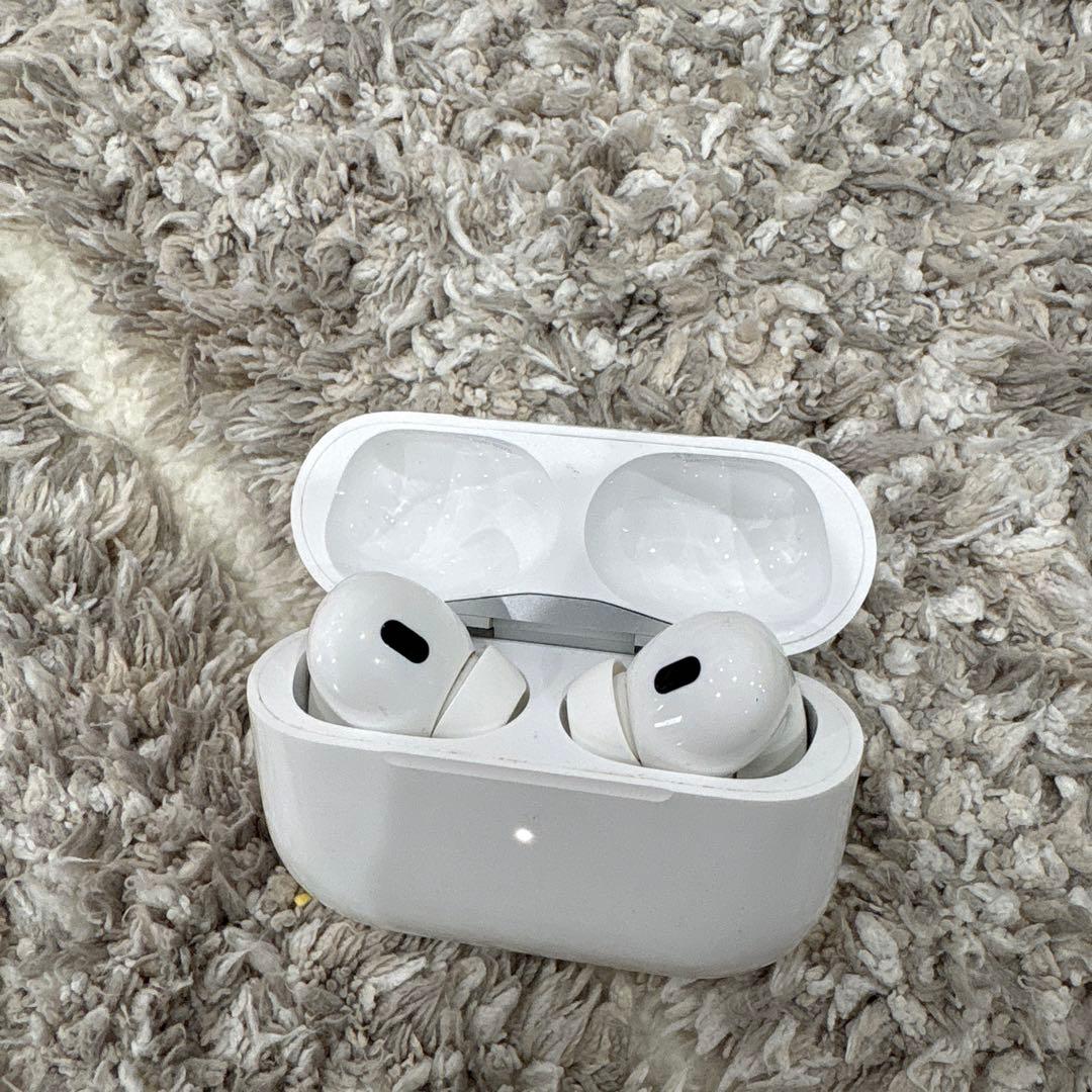 AirPodsPro Apple 第2世代　イヤホン　ワイヤレスイヤホン