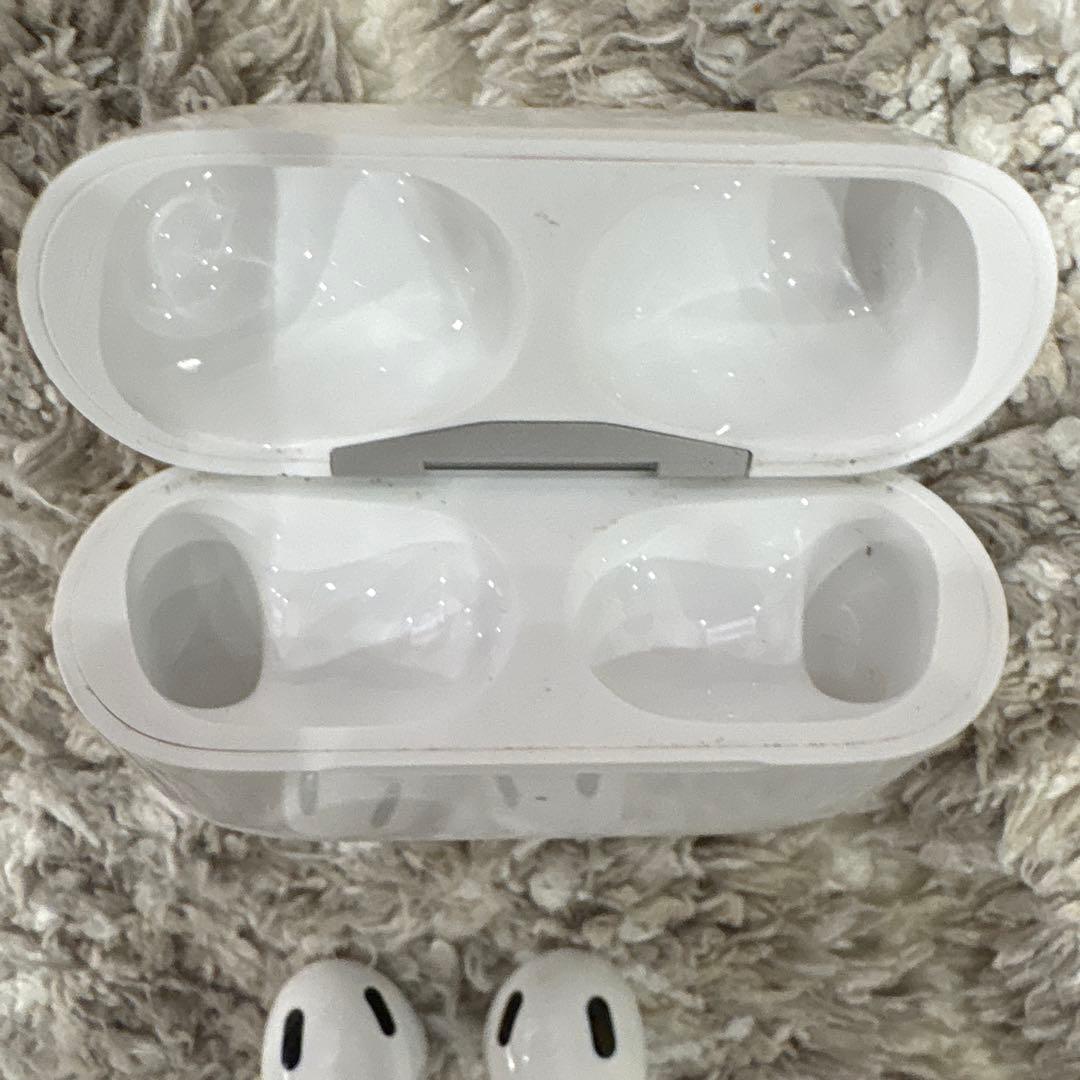 AirPodsPro Apple 第2世代　イヤホン　ワイヤレスイヤホン