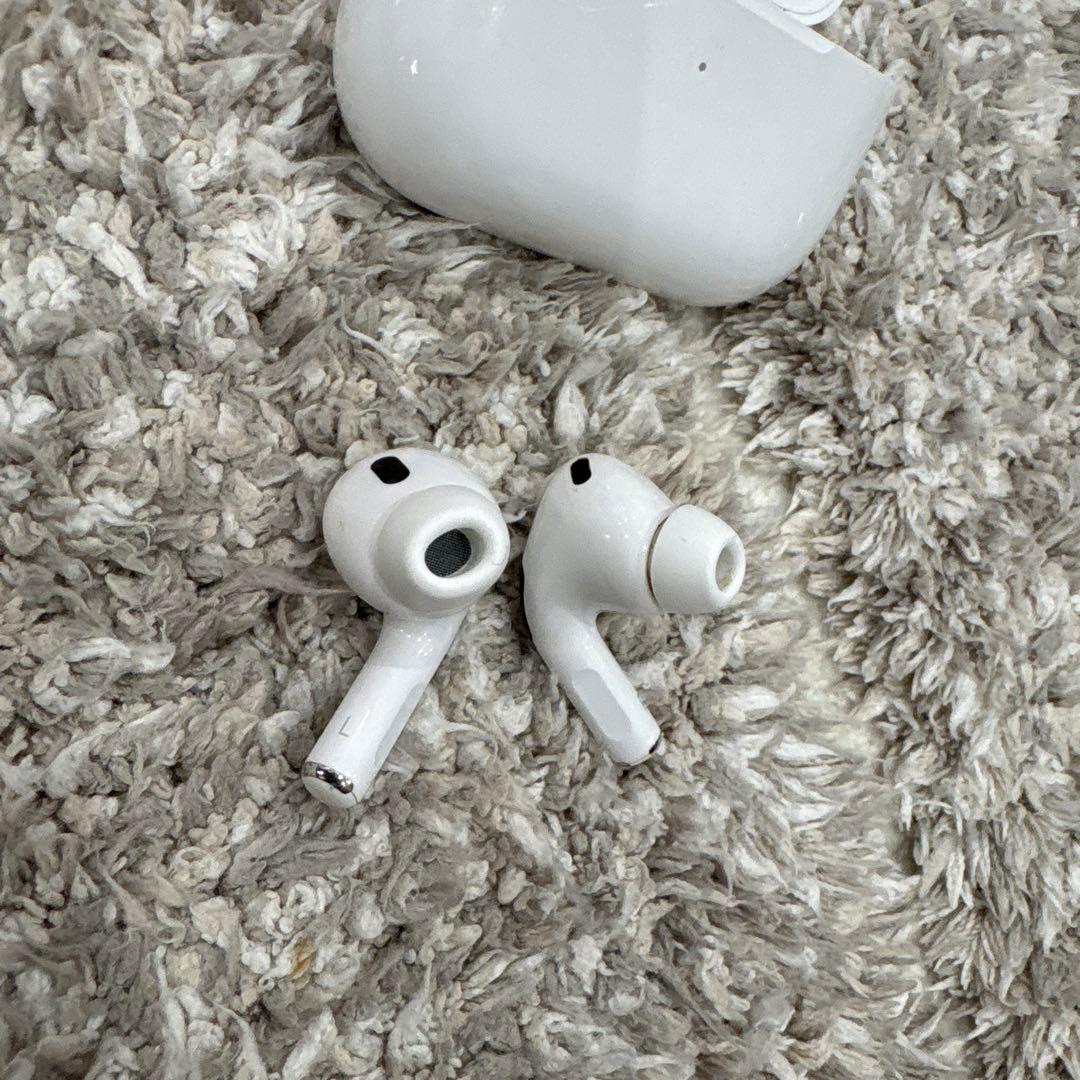 AirPodsPro Apple 第2世代　イヤホン　ワイヤレスイヤホン