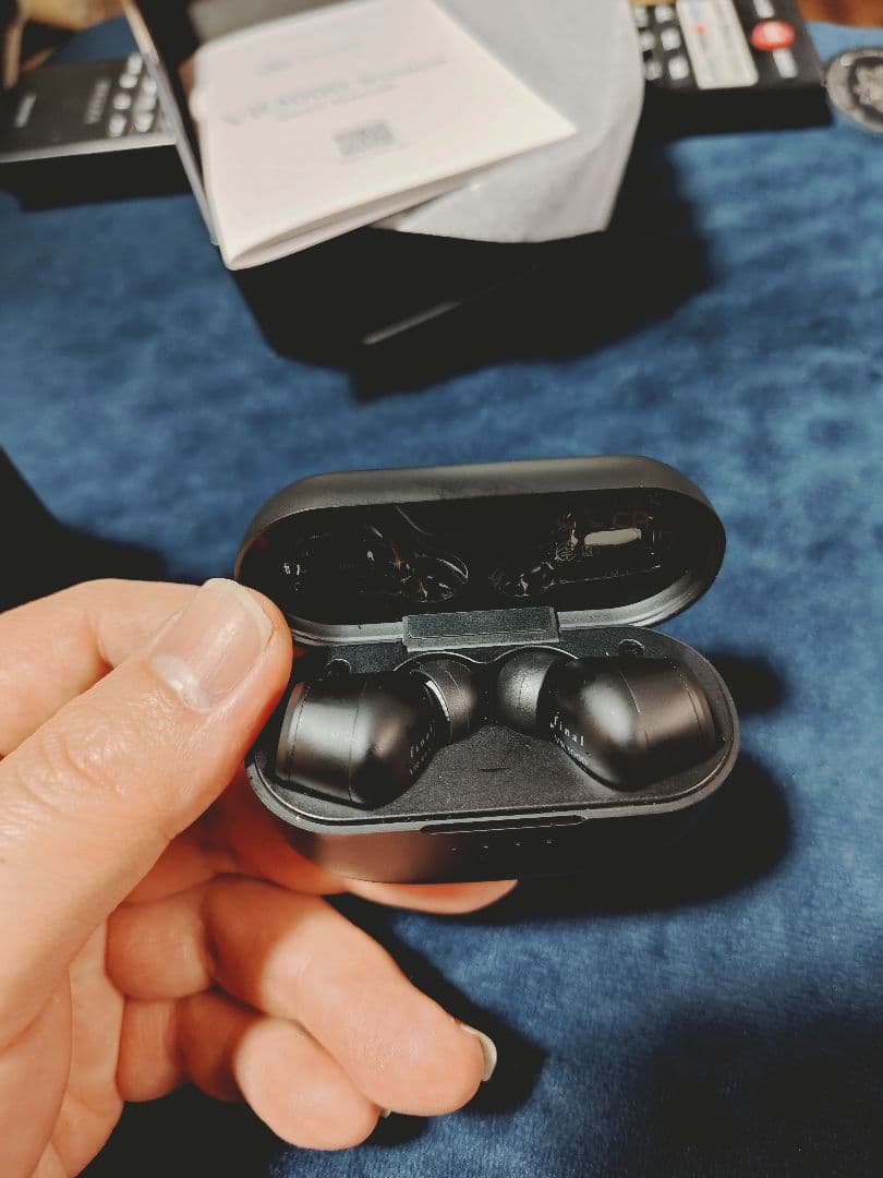 final VR3000 Wireless ワイヤレスイヤフォン