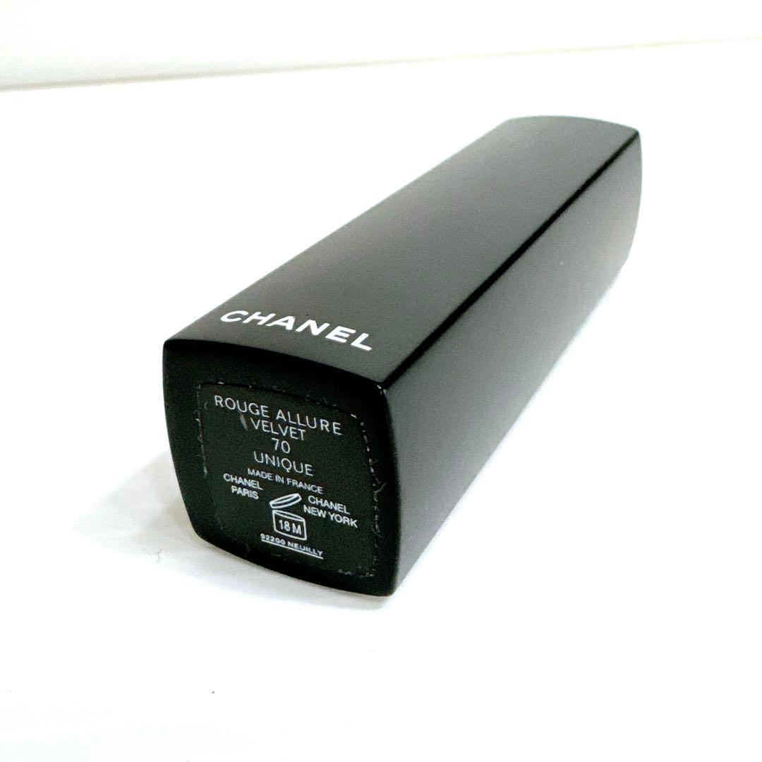 CHANEL シャネル ルージュ アリュール ヴェルヴェット 70 ユニーク口紅