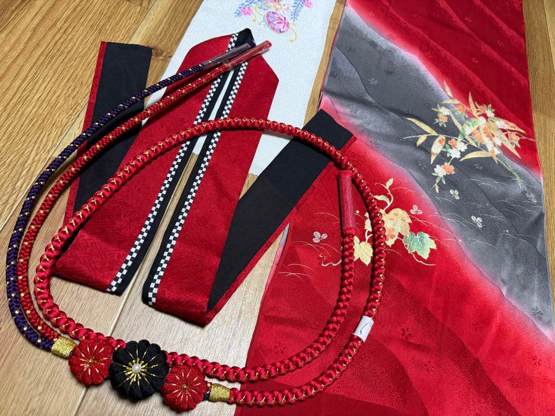 正絹振袖2着（赤系＆黄色系）★フルセット★金彩