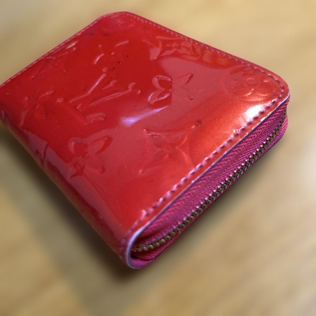 ルイ・ヴィトン エナメルミニ財布