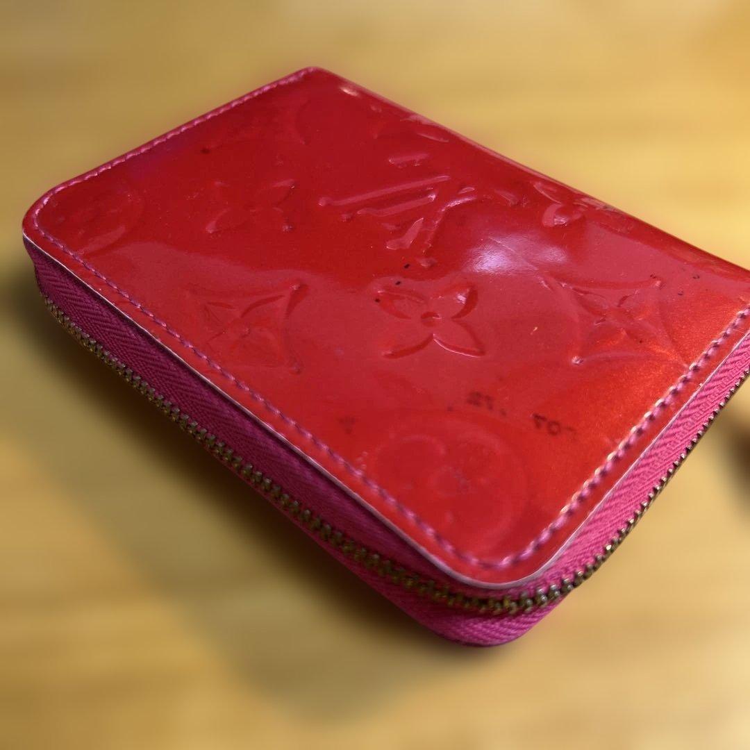 ルイ・ヴィトン エナメルミニ財布