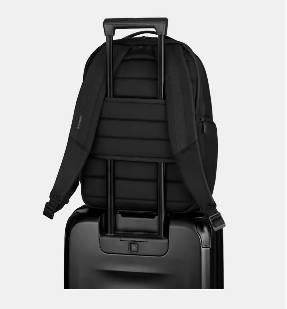 Victorinox Essencial Laptop Backpack 新品