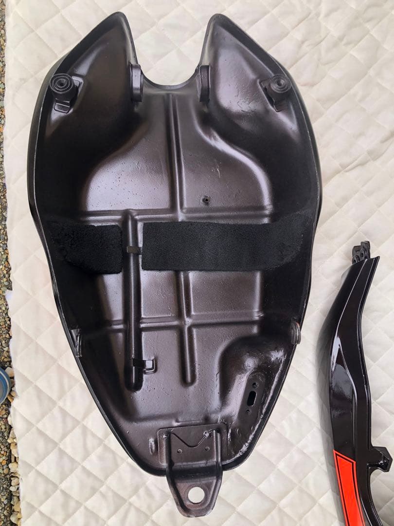 バリオス1　茶オレンジ　純正タンク　純正テール　塗装後未使用美品　バリウス　1型