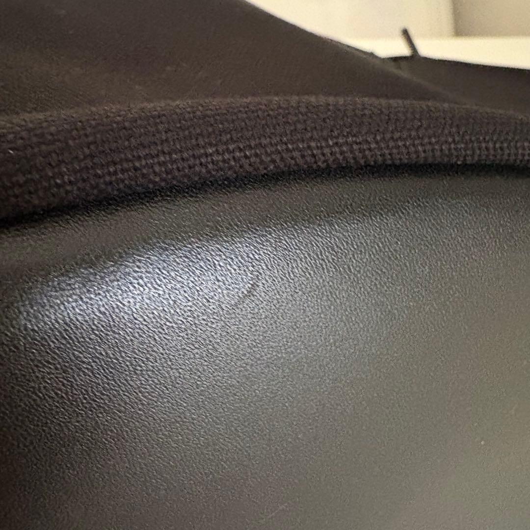 TOUT Y EST SAC COQUILLE BUCKET バケツバッグ