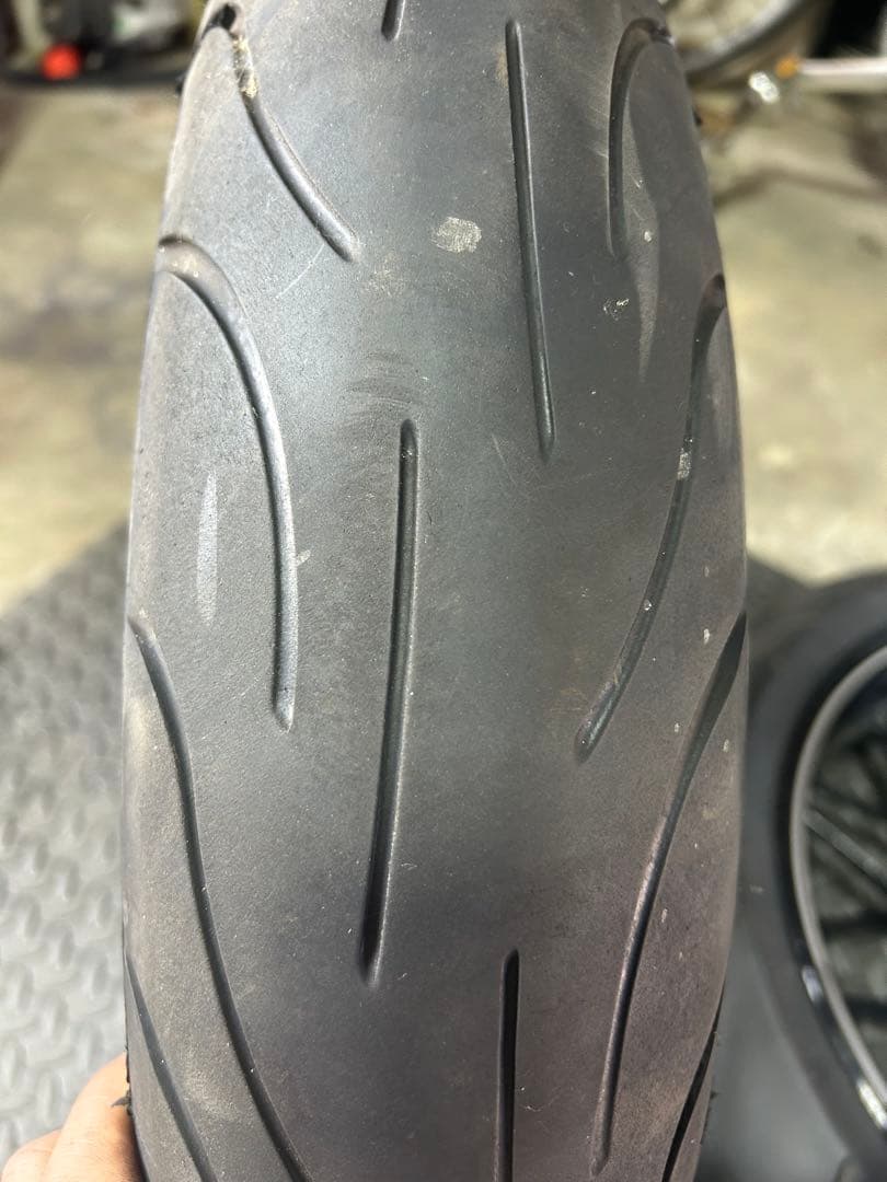 Z900RS純正ホイール