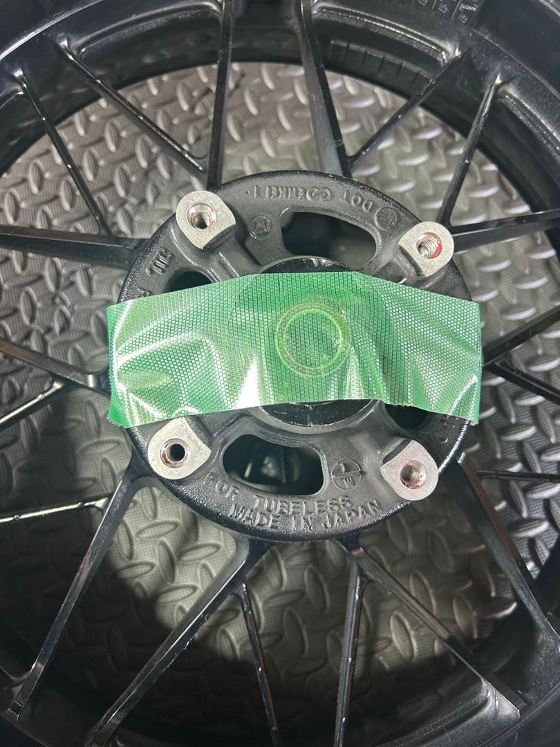 Z900RS純正ホイール