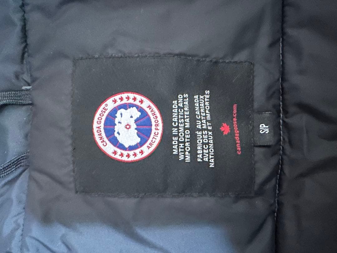 カナダグース　ダウンベスト　2832L 66 GRAPHITE